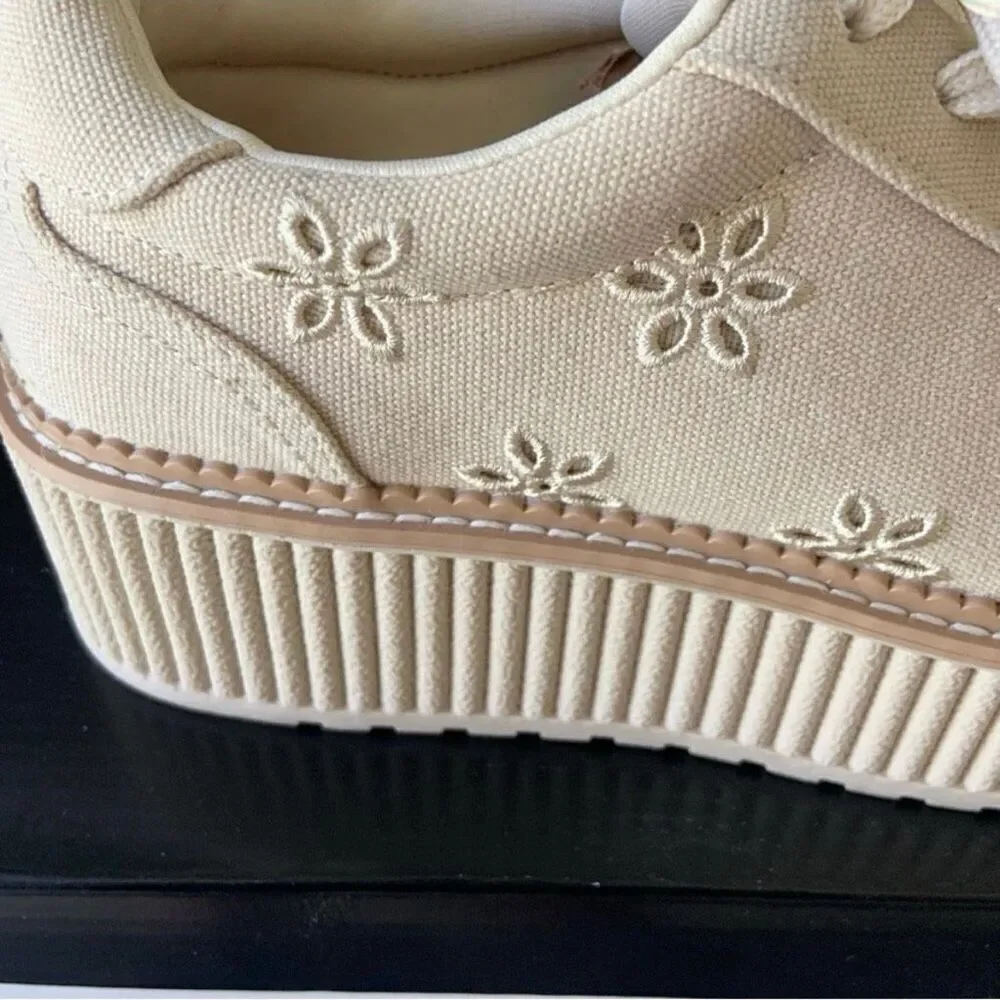 NWT DV Dolce Vita 9 Brin Canvas Eyelet Chunky Platform Lace Up Sneakers Shoes
